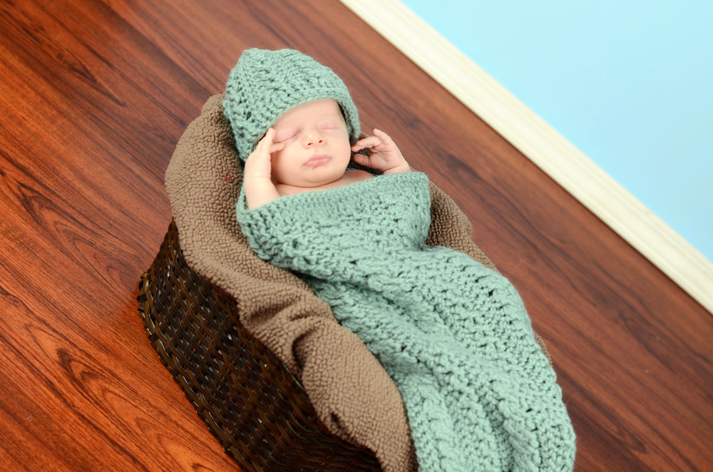 Cabled Bean Cocoon - Click Image to Close