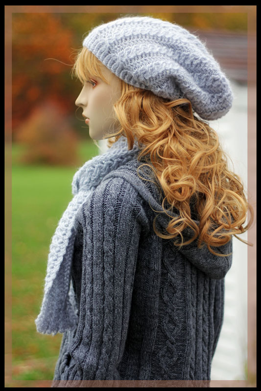 Moonstone - Cabled Hat and Scarf - Click Image to Close
